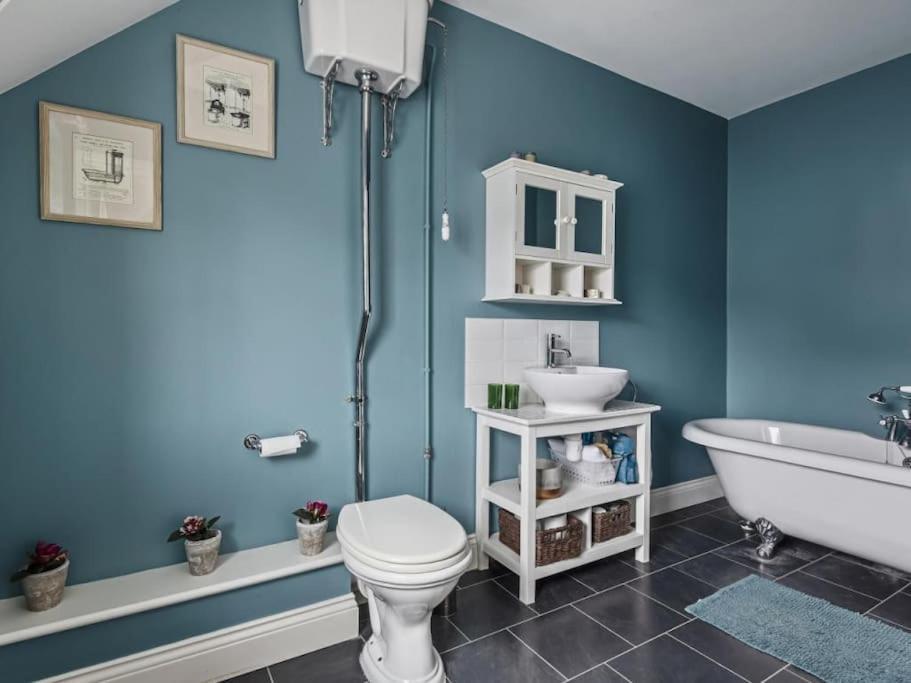 Large Coastal Cottage, Private Indoor Pool, Hut Tub, Sauna And Steam Pod Weymouth Exteriér fotografie