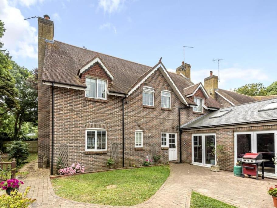 Large Coastal Cottage, Private Indoor Pool, Hut Tub, Sauna And Steam Pod Weymouth Exteriér fotografie