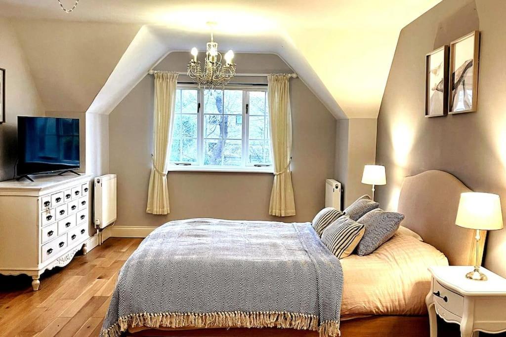 Large Coastal Cottage, Private Indoor Pool, Hut Tub, Sauna And Steam Pod Weymouth Exteriér fotografie